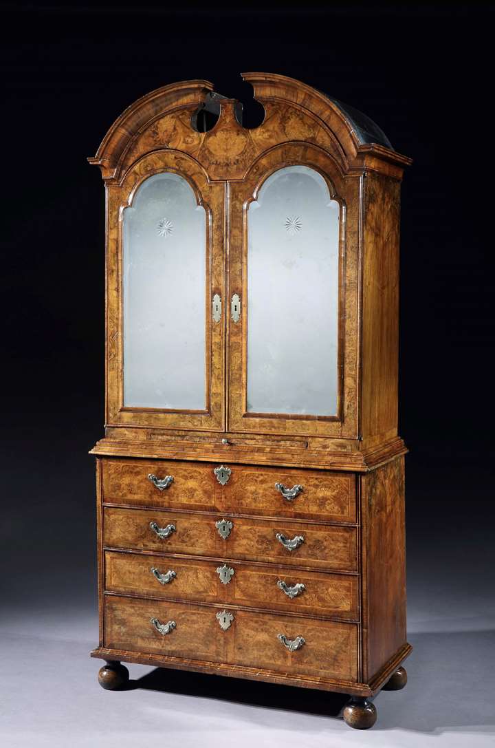 A GEORGE I WALNUT SECRETAIRE CABINET BY WILLIAM OLD AND JOHN ODY